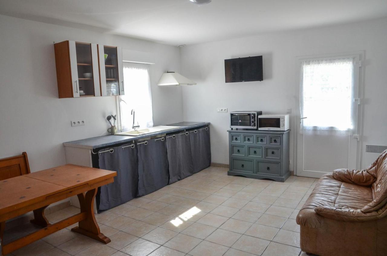 Holiday home Maison Proche De La Mer, Normandie