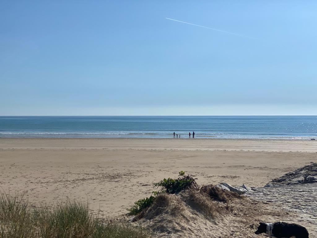 Vakantiehuis Maison Proche De La Mer, Normandie Surville (Manche)